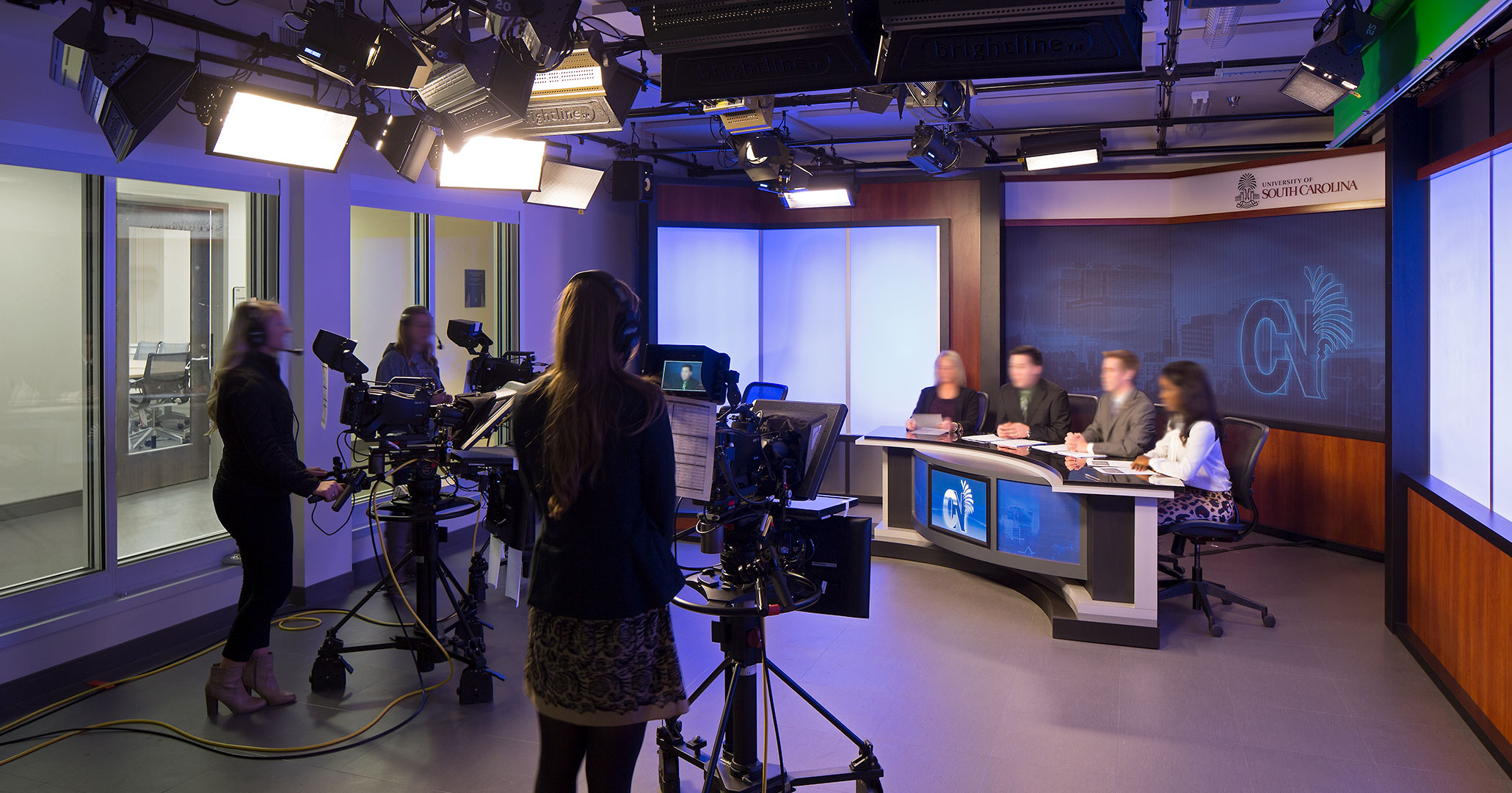 University of South Carolina worked with Boudreaux architects to design a news room at the School of Journalism.