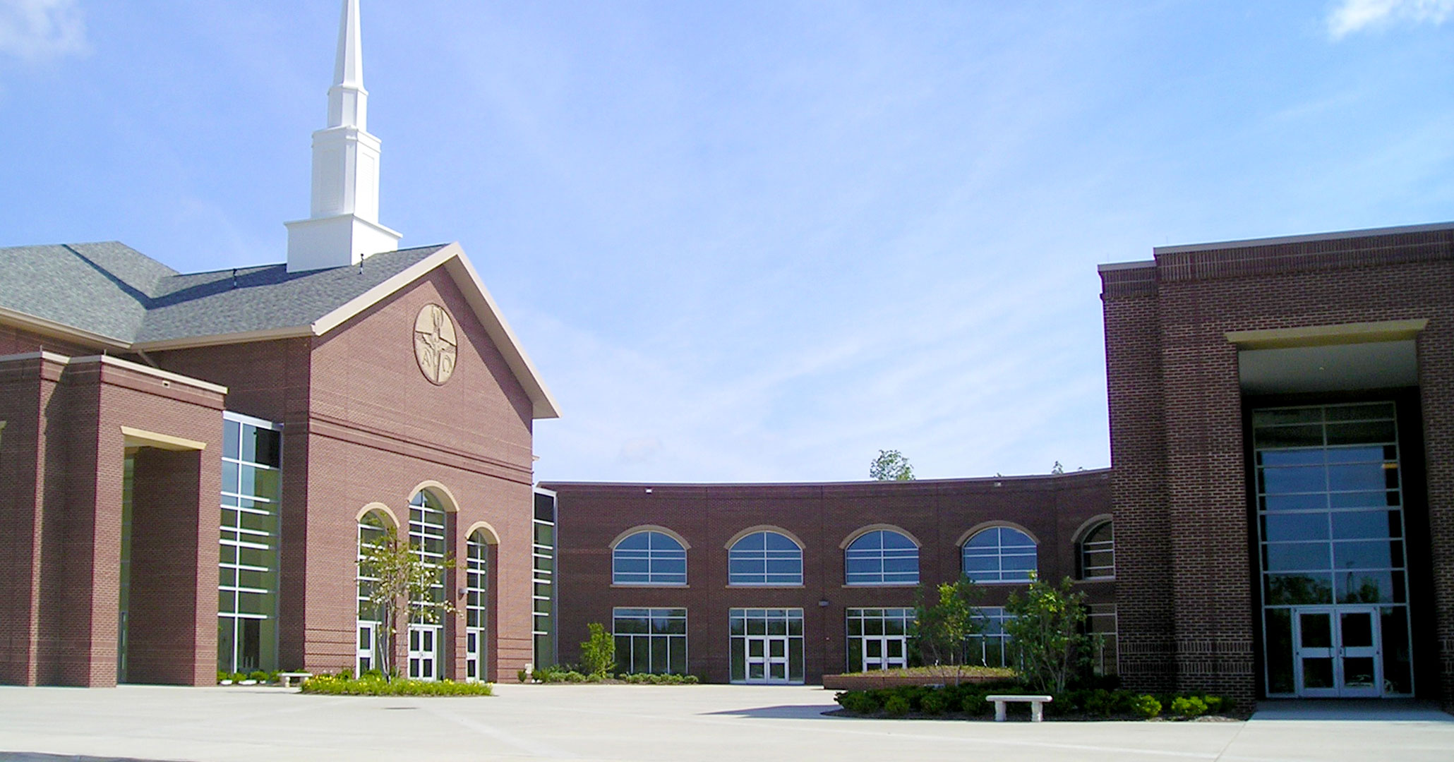 Boudreaux architects worked with the Riverland Hills Church to design an expansion to their existing footprint.