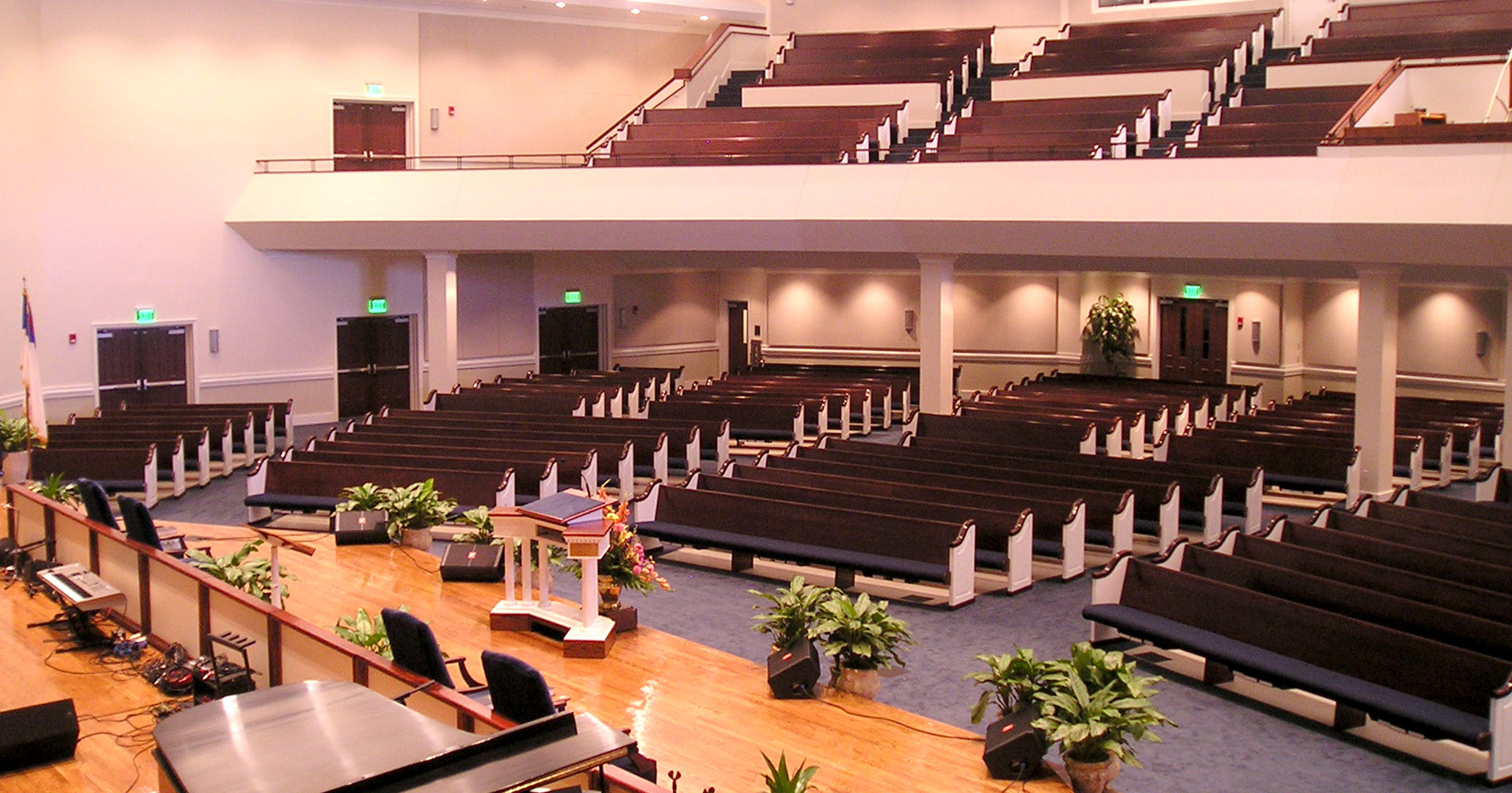 Boudreaux architects worked with the Riverland Hills Church to design a fellowship sanctuary.
