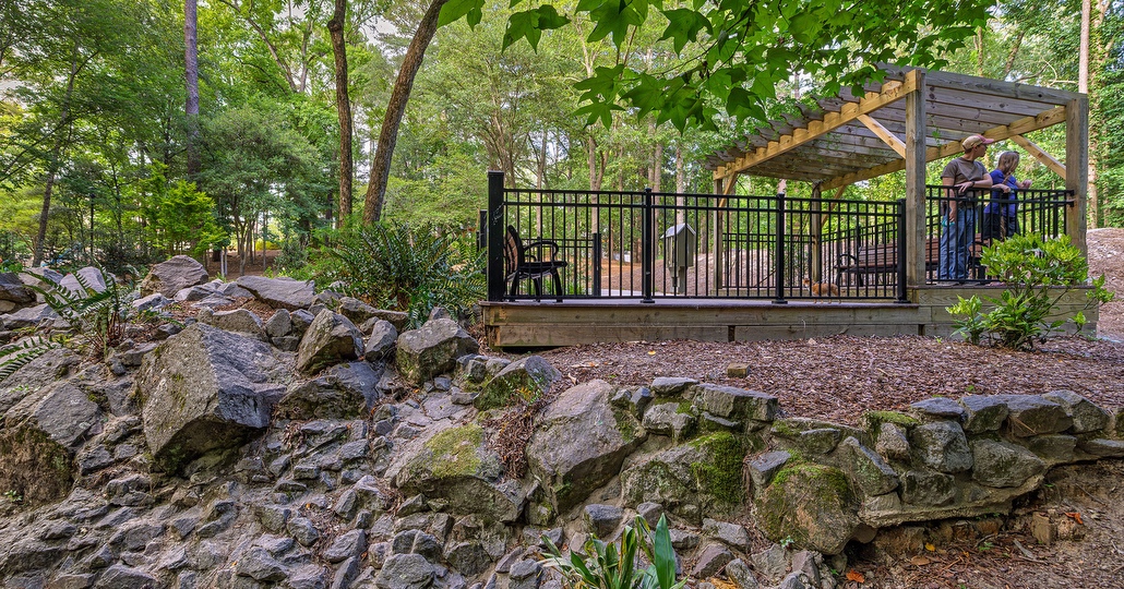 BOUDREAUX architects designed walking trails to take in views of the park.